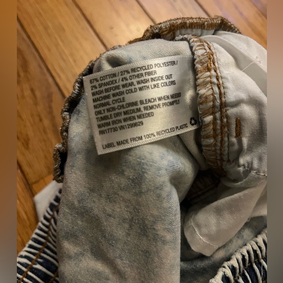 Stonewash Jean Shorts Denim Shortie Cutoff Jorts art class Girls 10/12 - Picture 6 of 8